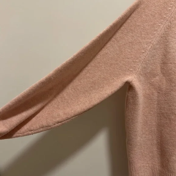 Uniqlo Souffle Yarn Long Sleeve Cardigan in Size S - Picture 9 of 16